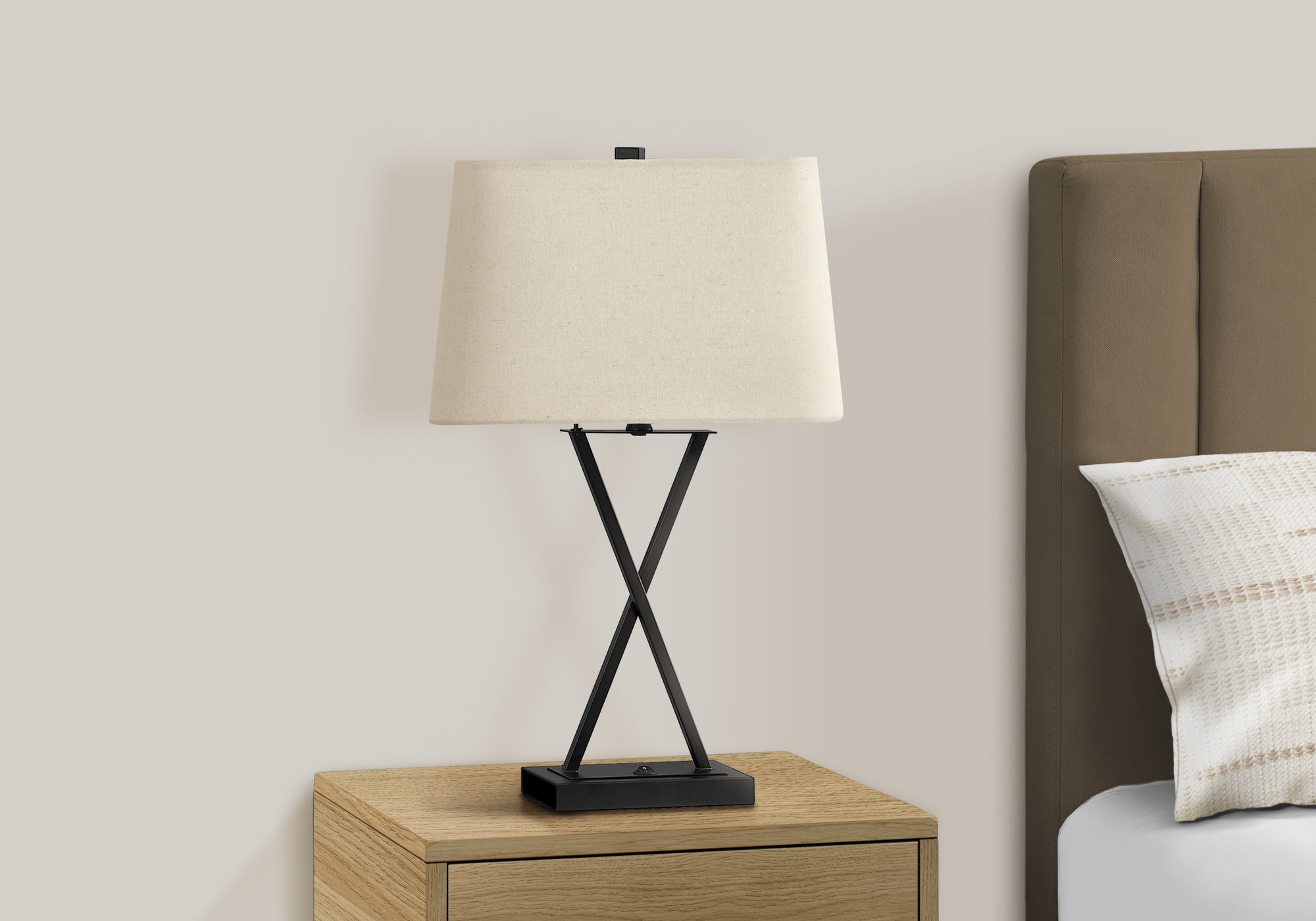 LIGHTING - 25""H TABLE LAMP BLACK METAL/BEIGE SHADE/USB