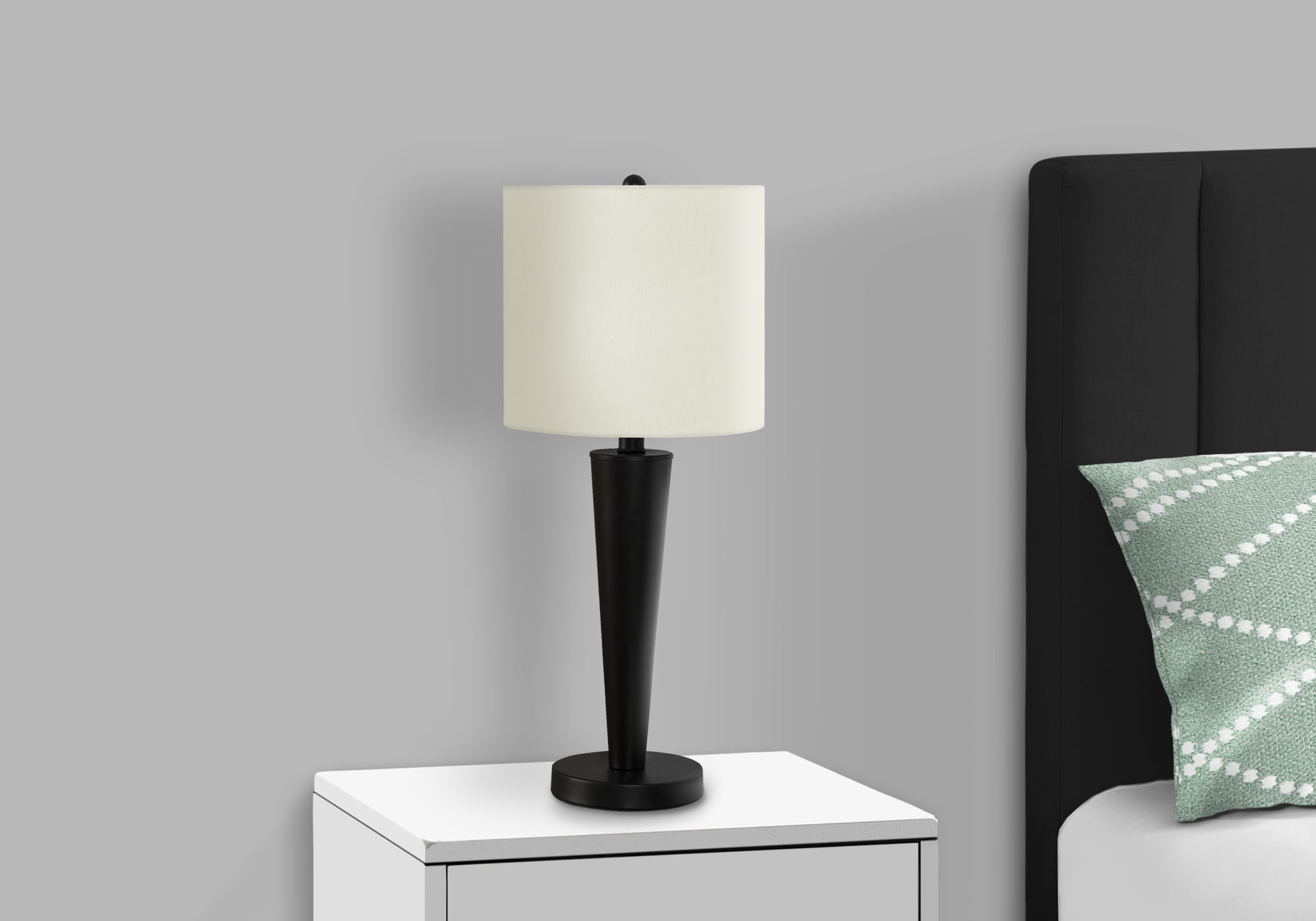LIGHTING - 2PCS / 24""H TABLE LAMP BLACK / IVORY / USB