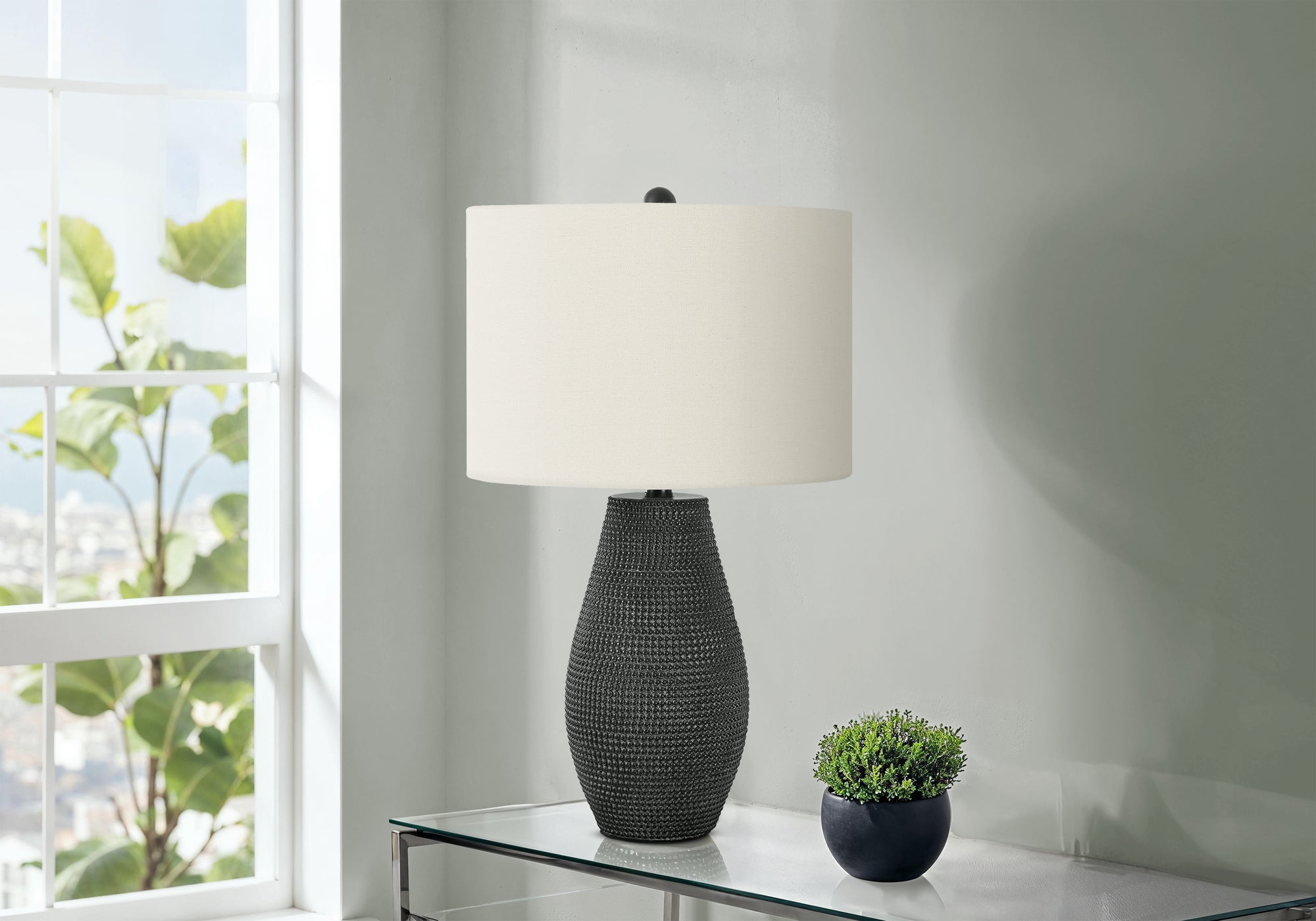 LIGHTING - 24""H TABLE LAMP BLACK RESIN / IVORY SHADE