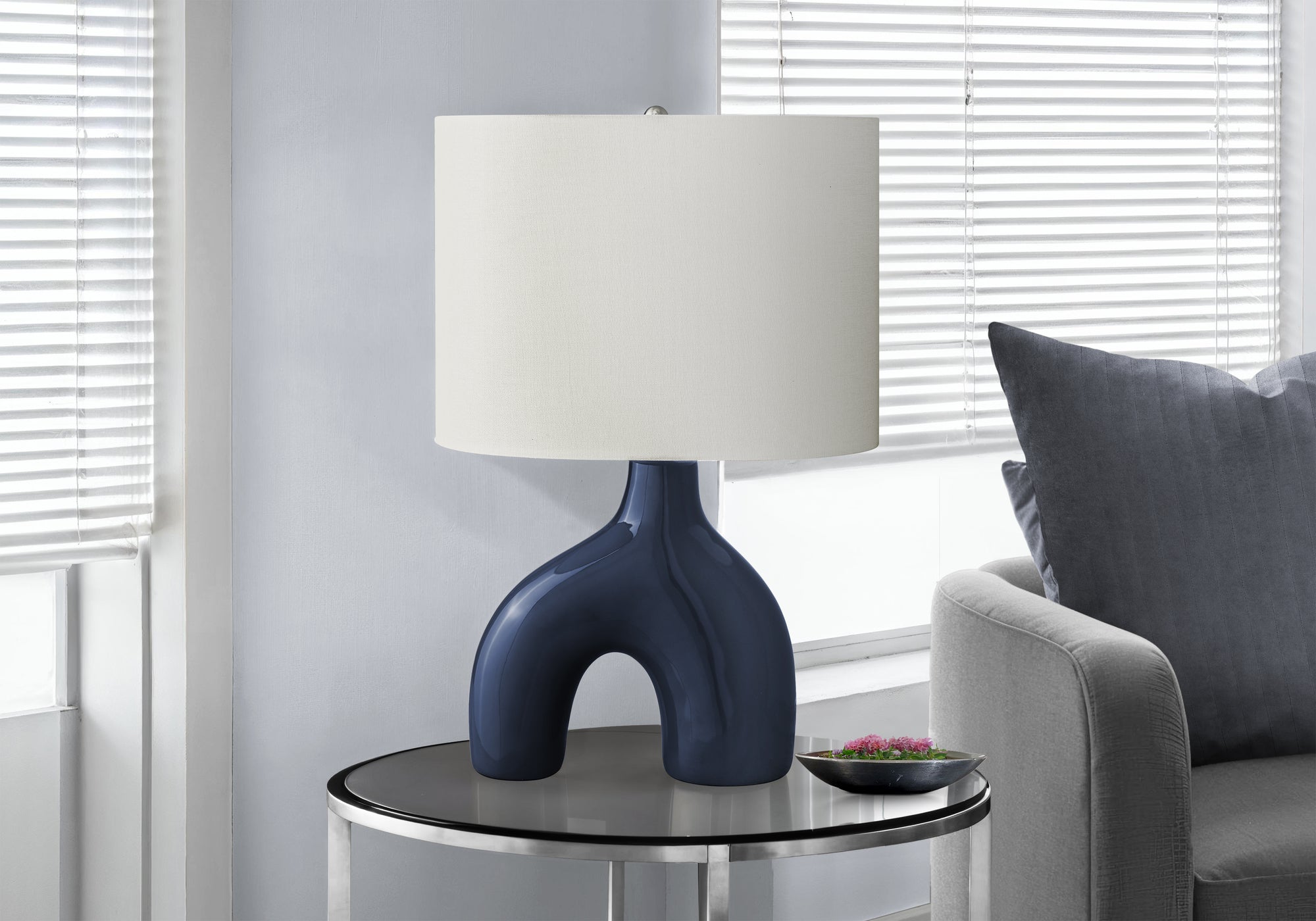 LIGHTING - 25""H TABLE LAMP BLUE CERAMIC / IVORY SHADE