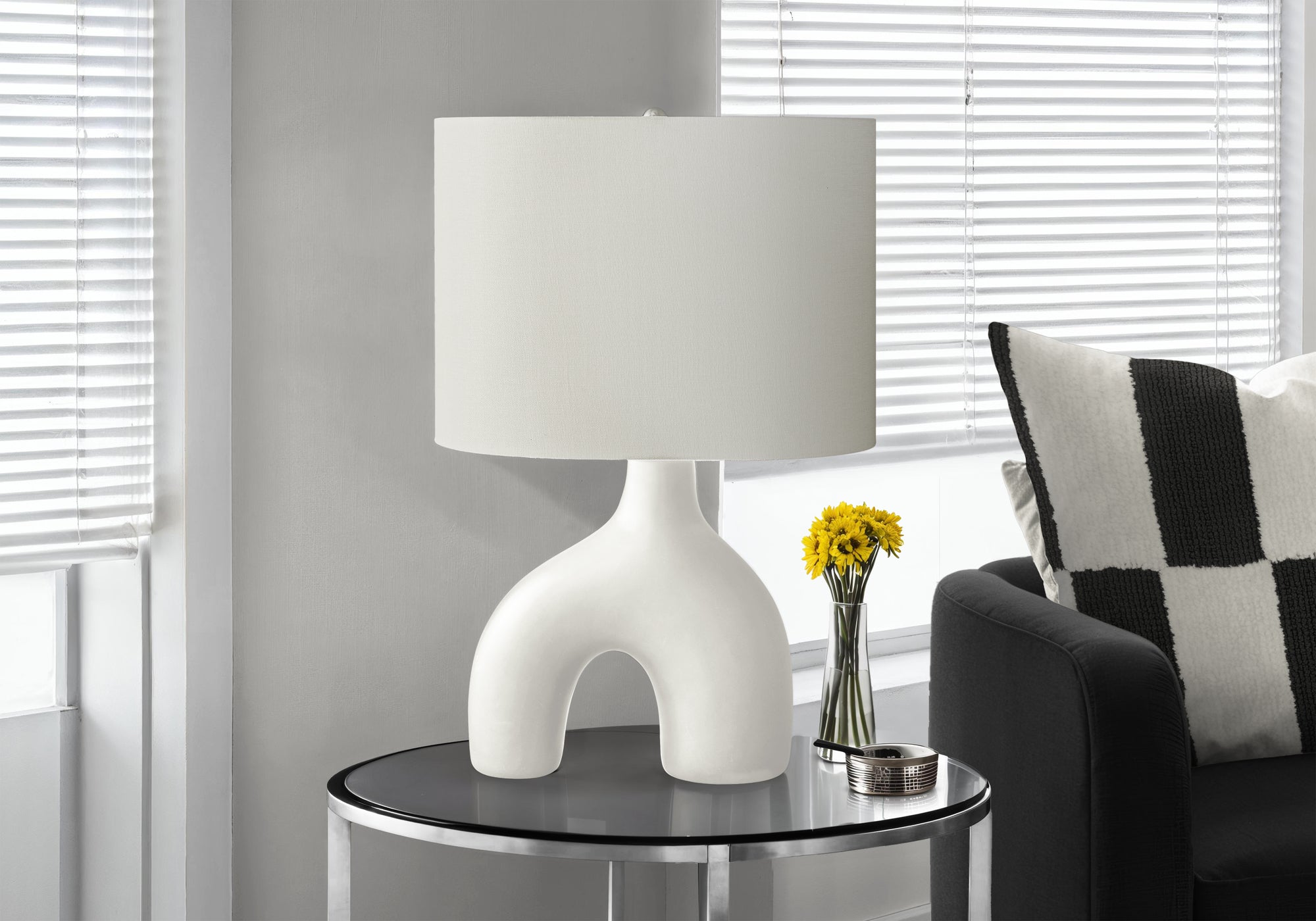 LIGHTING - 25""H TABLE LAMP WHITE CERAMIC / IVORY SHADE