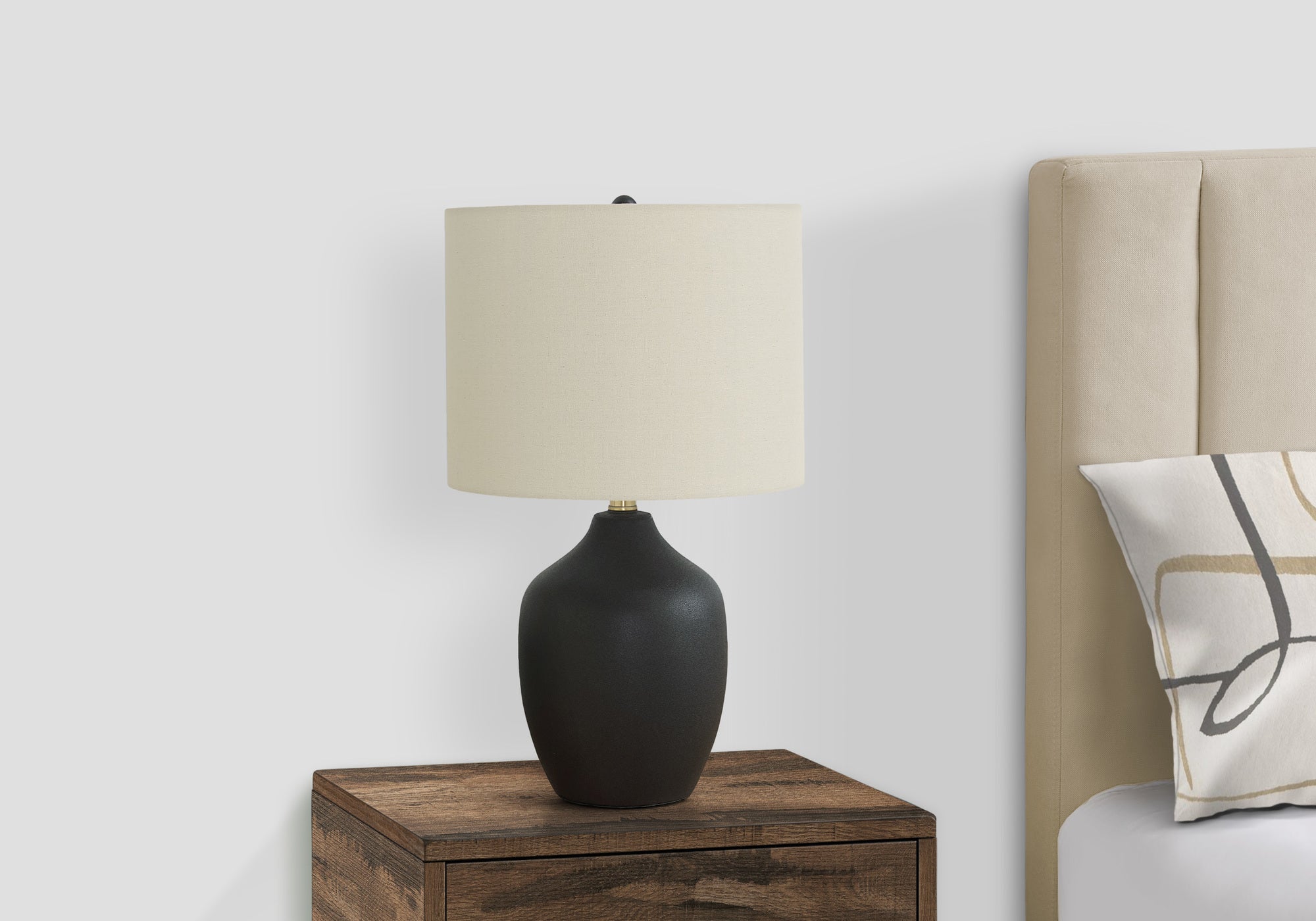 LIGHTING - 22""H TABLE LAMP BLACK CERAMIC / IVORY SHADE