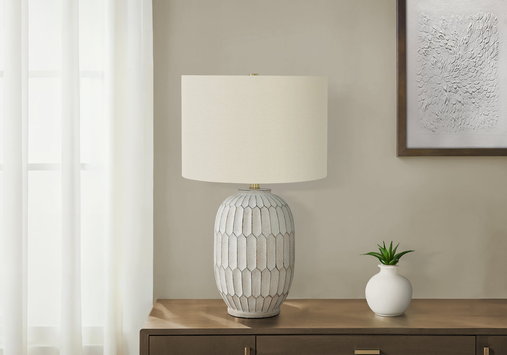 LIGHTING - 24""H TABLE LAMP CREAM RESIN / IVORY SHADE