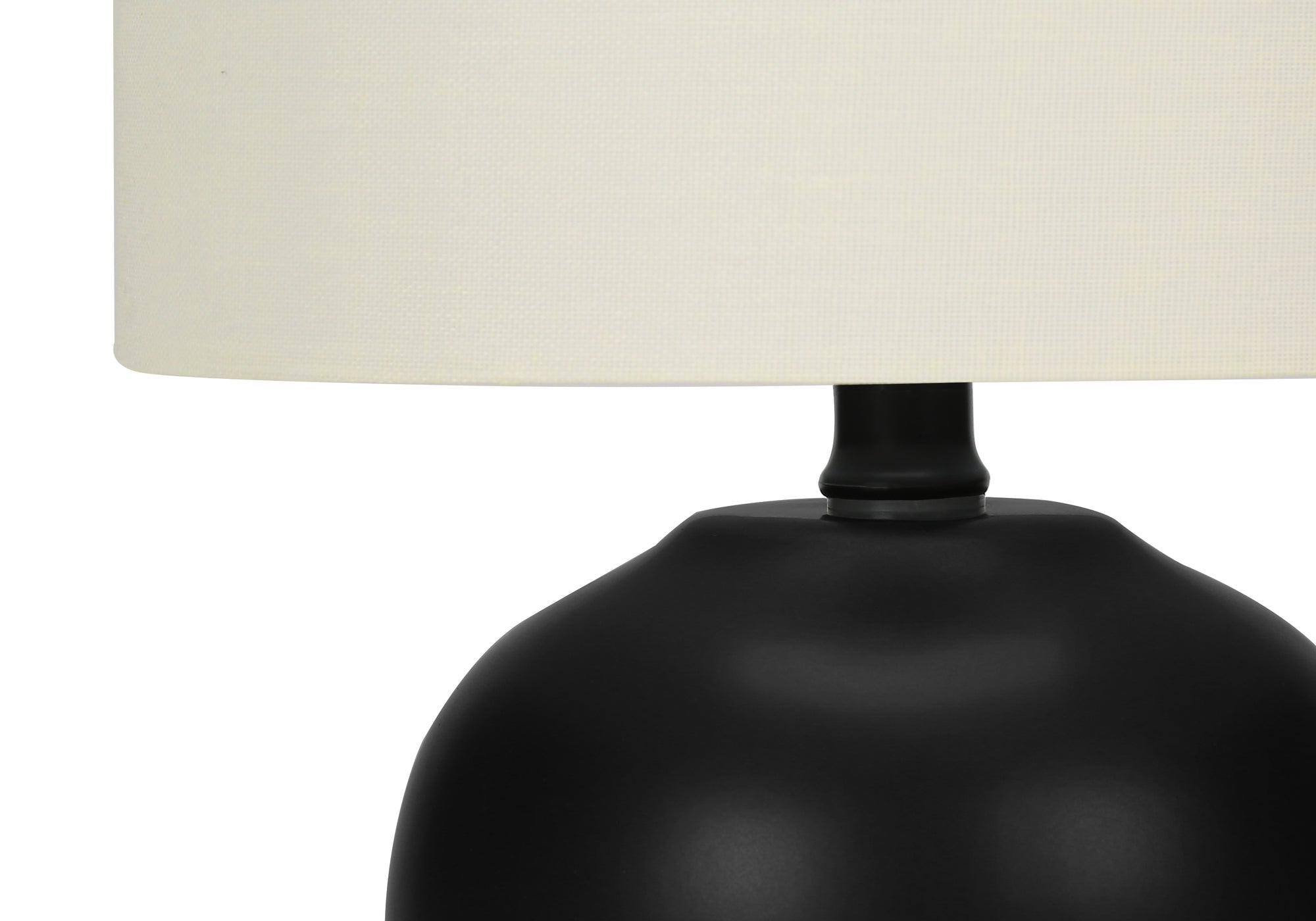 LIGHTING - 17""H TABLE LAMP BLACK CERAMIC / IVORY SHADE