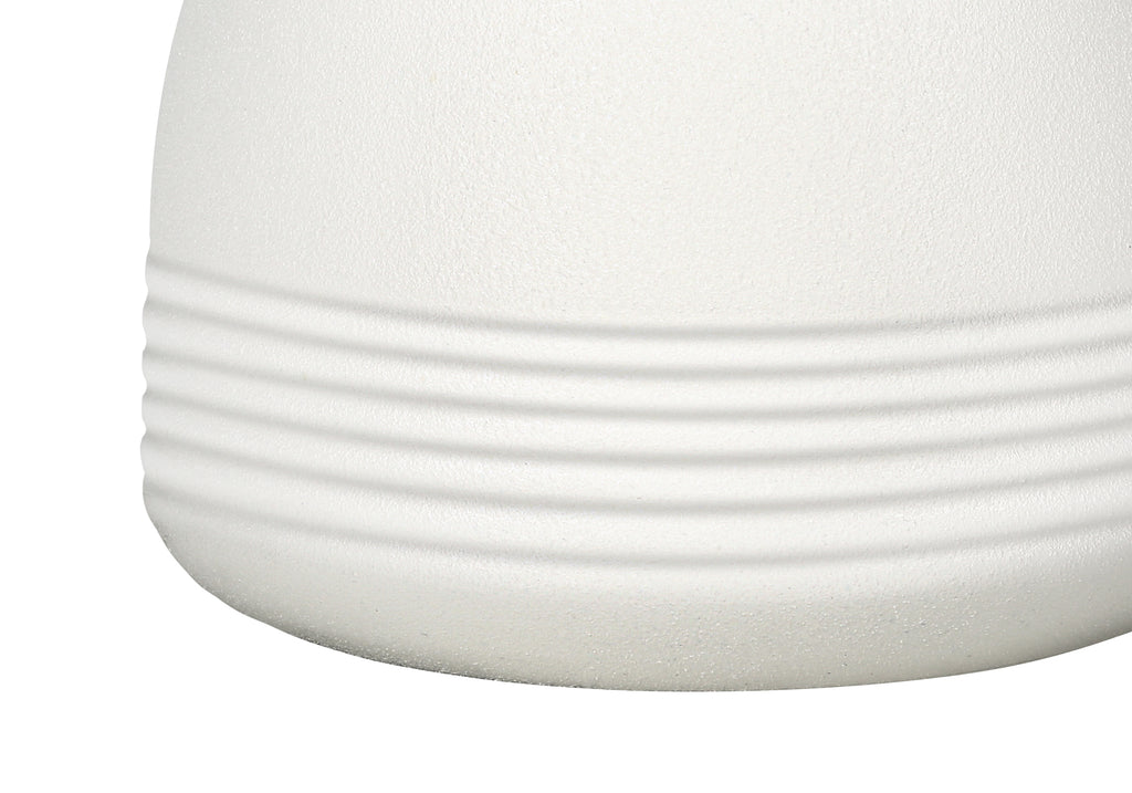 LIGHTING - 17""H TABLE LAMP CREAM CERAMIC / IVORY SHADE