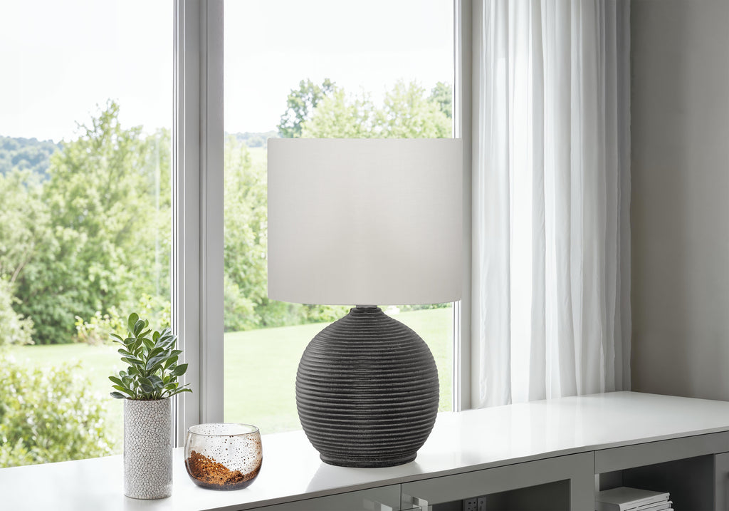 LIGHTING - 16""H TABLE LAMP BLACK RESIN / IVORY SHADE