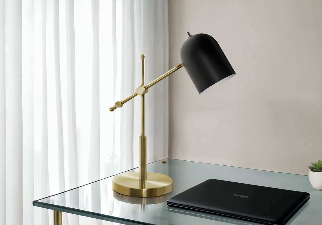 LIGHTING - 18""H TABLE LAMP BRASS METAL / BLACK SHADE
