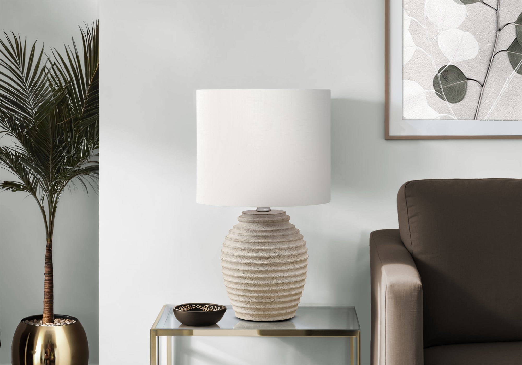 LIGHTING - 17""H TABLE LAMP BEIGE RESIN / IVORY SHADE