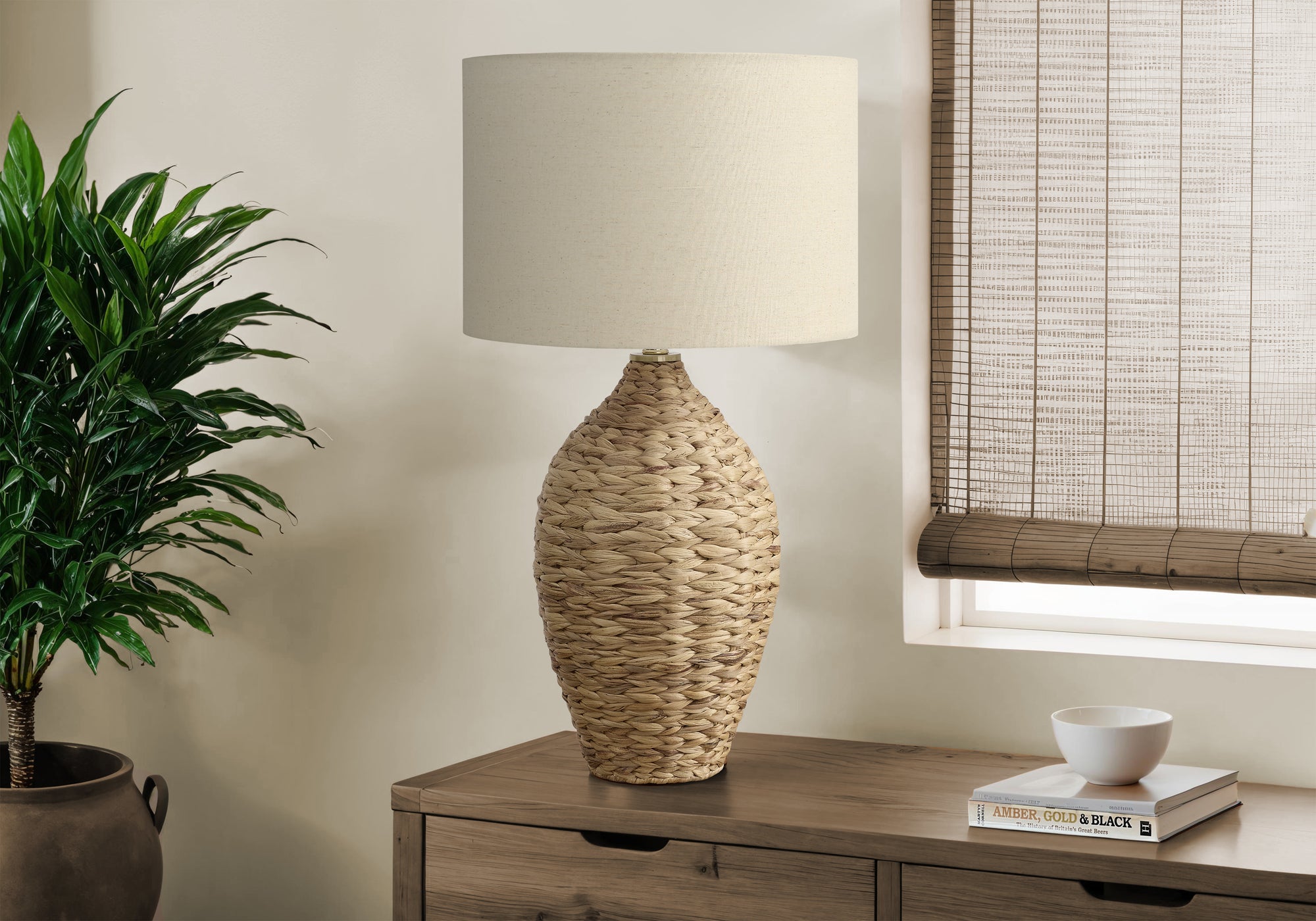 LIGHTING - 30""H TABLE LAMP NATURAL RATTAN / BEIGE SHADE