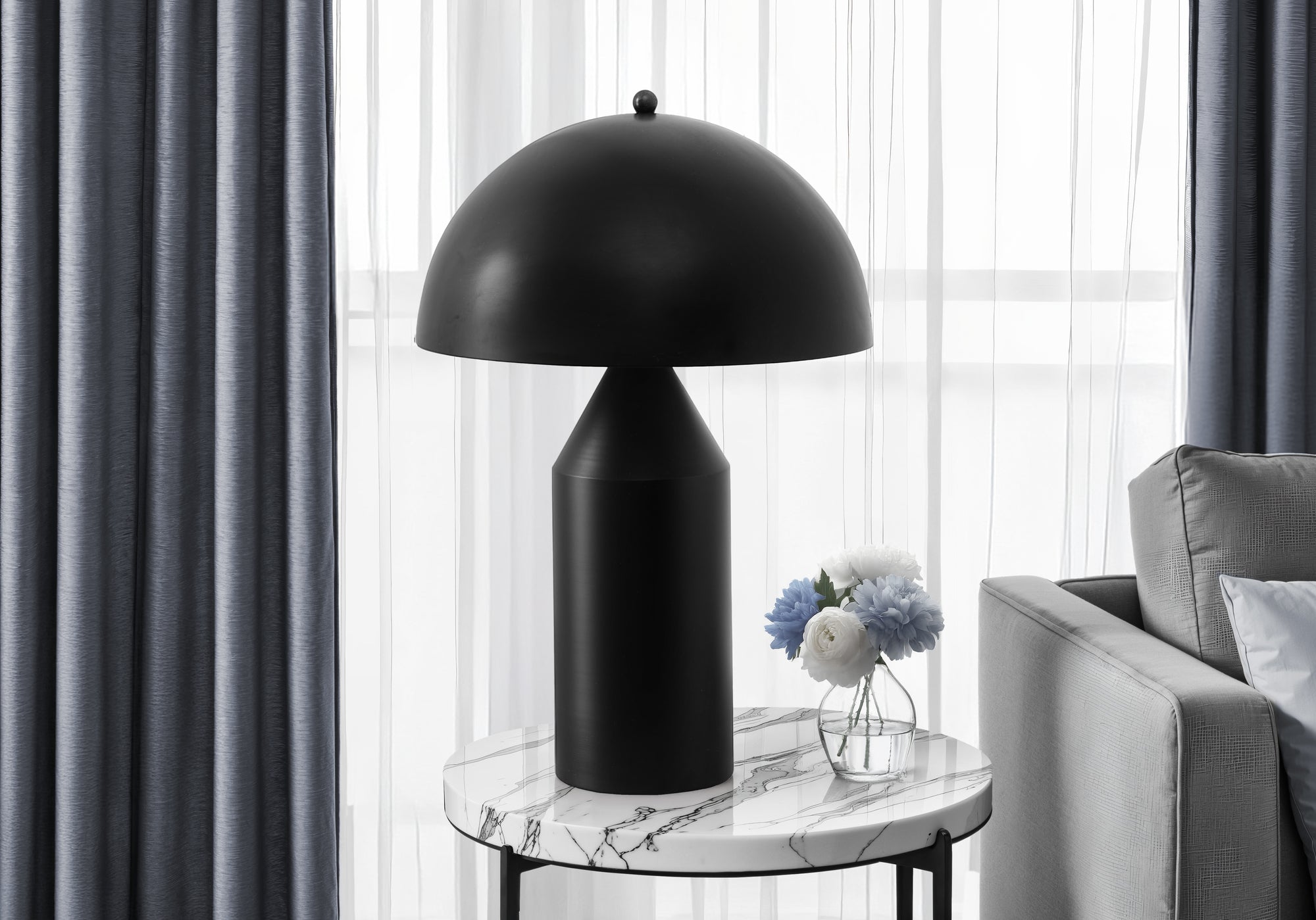LIGHTING - 23""H TABLE LAMP BLACK METAL / METAL SHADE