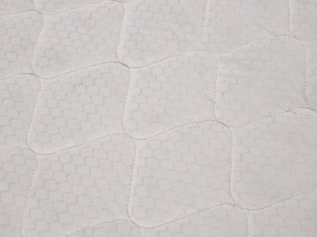 6.5'' QUEEN MATTRESS